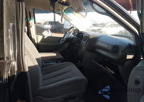 2006 Dodge Grand Caravan Sxt z USA, uszkodzony, nr VIN 2D4GP44L36R776050